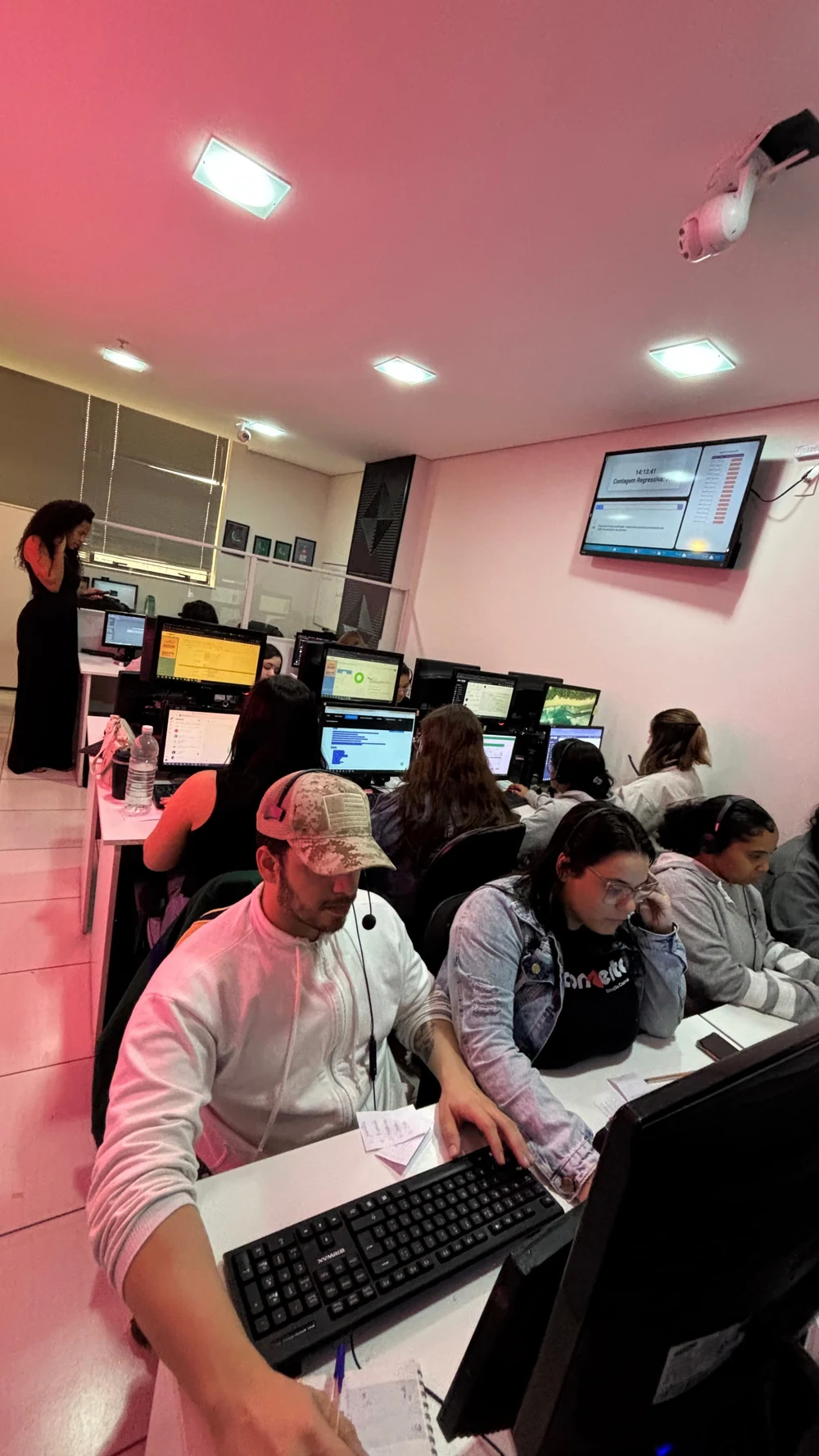 Atendimento com Vendedores Experientes